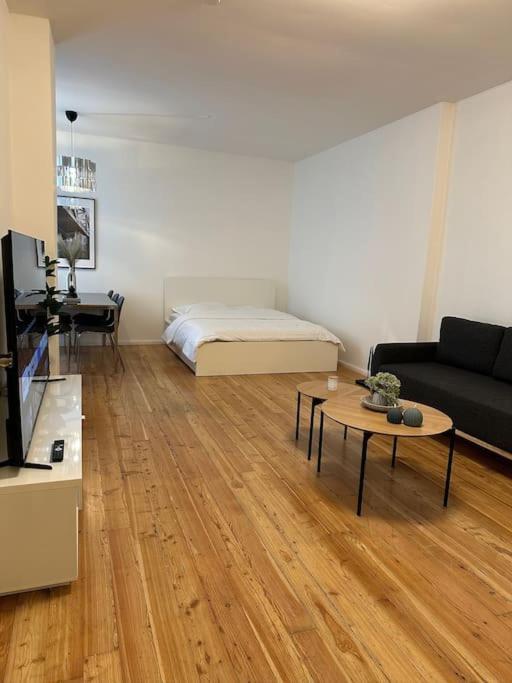 Modernes 2 Zimmer Apartment Berlin Exterior foto