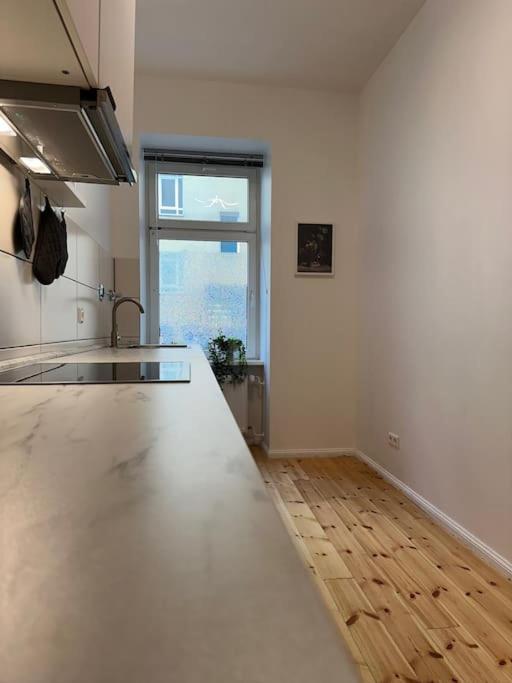 Modernes 2 Zimmer Apartment Berlin Exterior foto