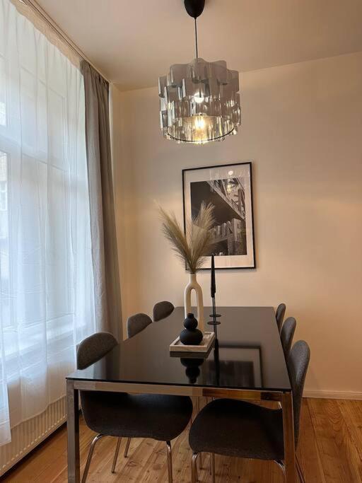 Modernes 2 Zimmer Apartment Berlin Exterior foto